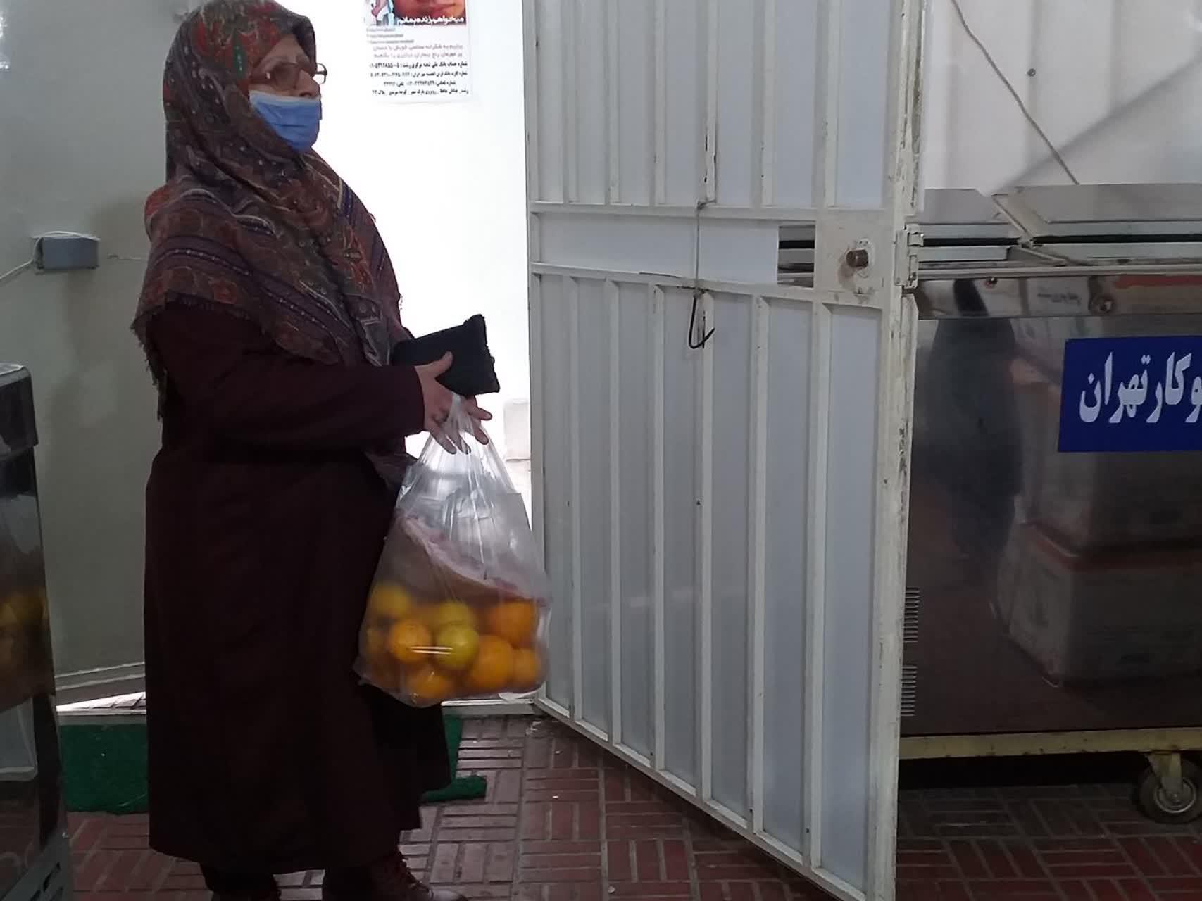 اهدای صدها سبد یلدا به مهرجویان تحت پوشش | صد دانه امید به ایستگاه آخر رسید